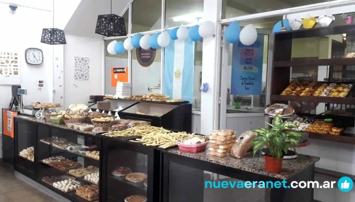 Panaderia Y Confiteria Tassi Ambiente - Posadas