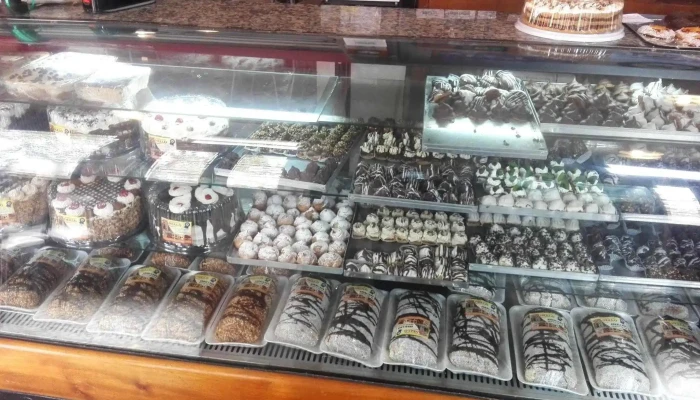 Panaderia Y Confiteria Zanello -  Ambiente - Cañada Rosquín