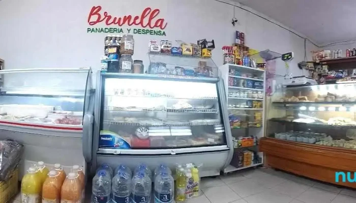 Panaderia Y Despensa Brunella -  Vitrina - Paraná