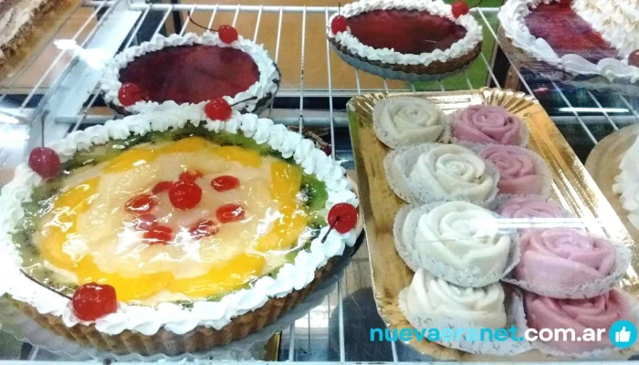 Panaderia Y Pasteleria Delicias Ana Paula Pastel - Pico Truncado