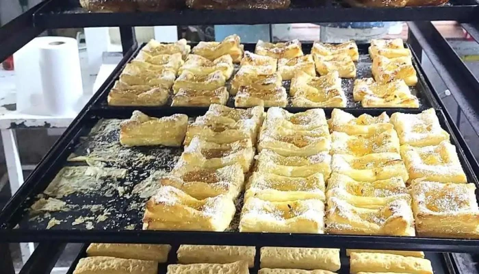 Panaderia Y Pasteleria La Espiga Comida Y Bebida - Luján de Cuyo