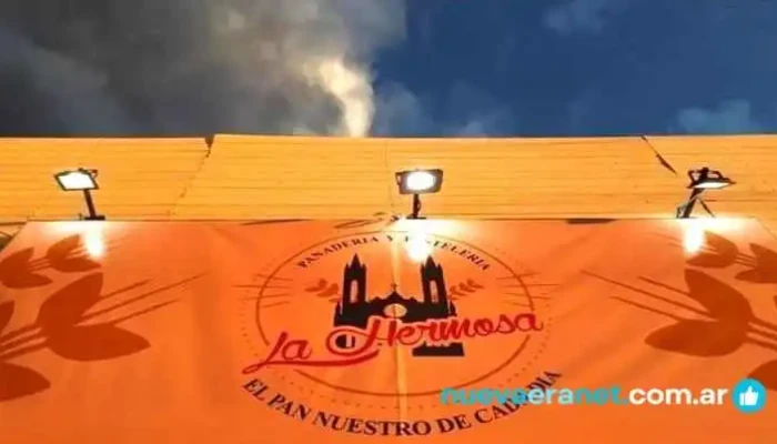 Panaderia Y Pasteleria La Hermosa Del Propietario - Río Gallegos