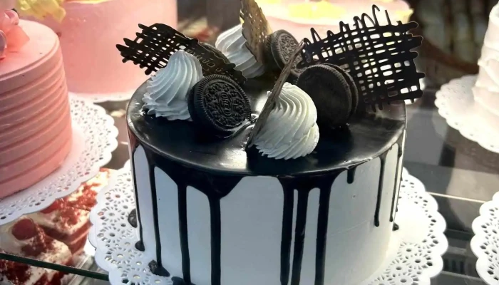 Panaderia Y Pasteleria Puertas Comida Y Bebida - Neuquén