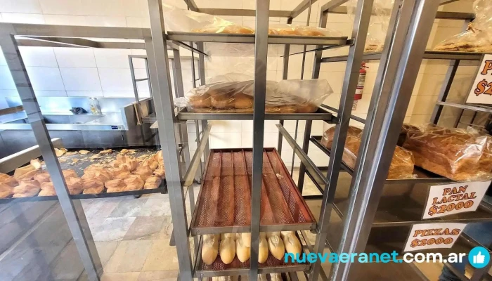 Panaderias Del Pueblo Sucursal B Mitre 1423 Ambiente - Cdad. Autónoma de Buenos Aires