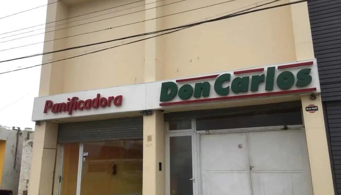 Panificadora Don Carlos • Av. Kennedy - Comodoro Rivadavia