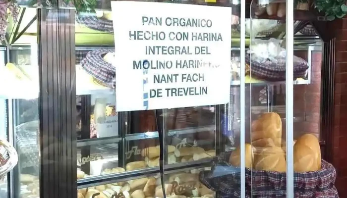 Panificadora Esquel -  Vitrina - Esquel