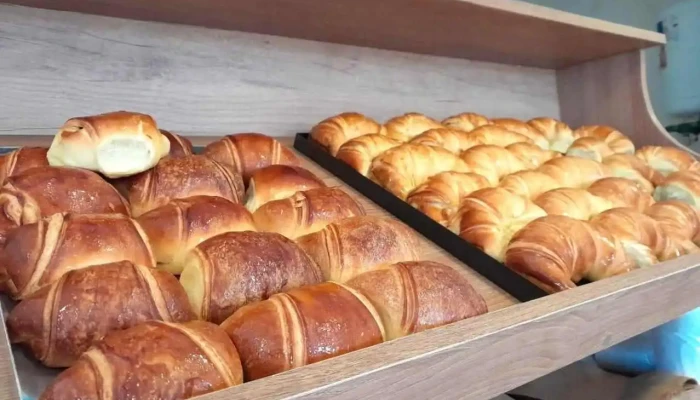 Panificados Carmelo -  Comida Y Bebida - Esquel