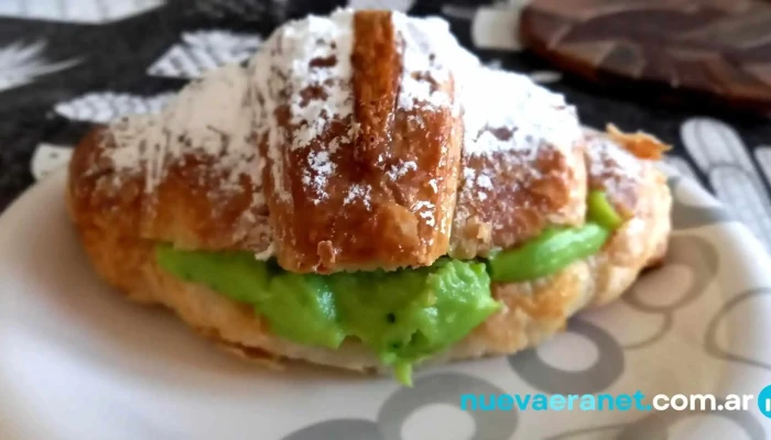 Panipunto -    Tienda De Pan 100 Masa Madre Comida Y Bebida - Neuquén