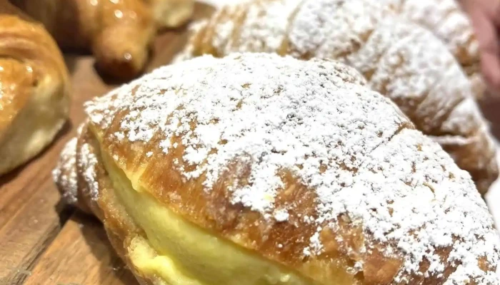 Panipunto -    Tienda De Pan 100 Masa Madre Croissant - Neuquén
