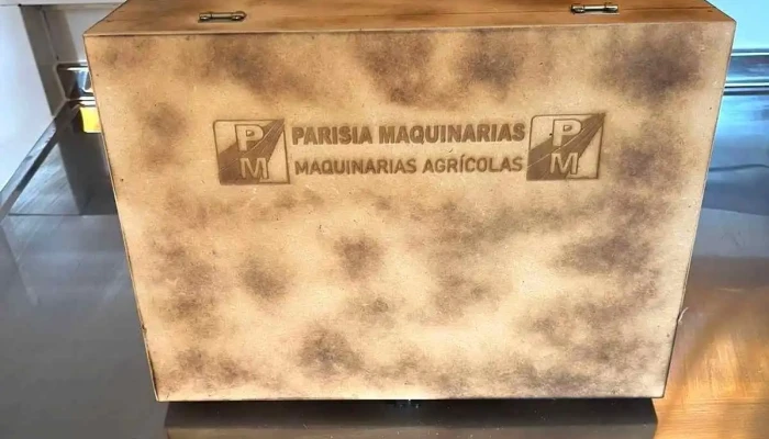 Parisia Maquinarias -  Interior - El Trebol