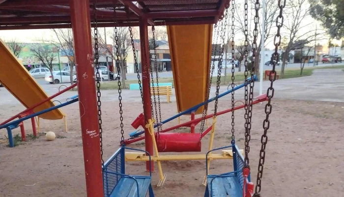 Parque Lineal Rivadulla -  Cerca De Mi - Plaza Huincul