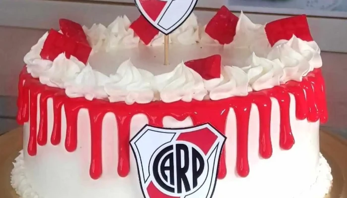 Pasteleria La Morena Comida Y Bebida - Empedrado