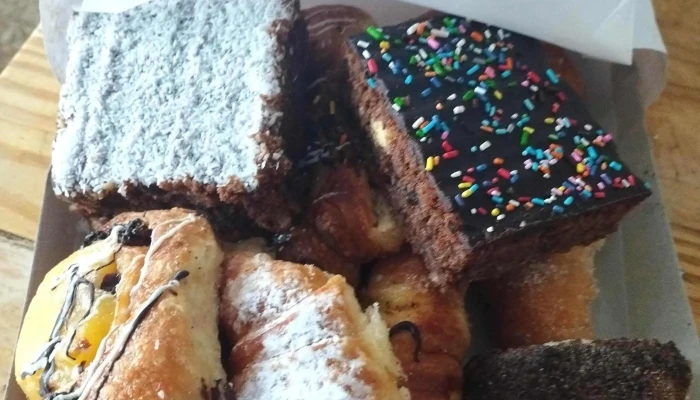 Pasteleria Valen Precios - Cipolletti