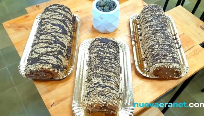 Pasteles Perla Y Cafeteria Comida Y Bebida - Villa Angela