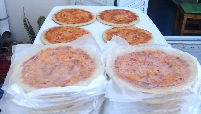 Prepizzas Arequito Comida Y Bebida - Arequito