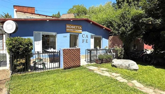 Rosetta Cafeteria Y Pasteleria De Autor -  Del Propietario - El Calafate