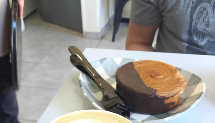 Rosetta Cafeteria Y Pasteleria De Autor -  Numero - El Calafate