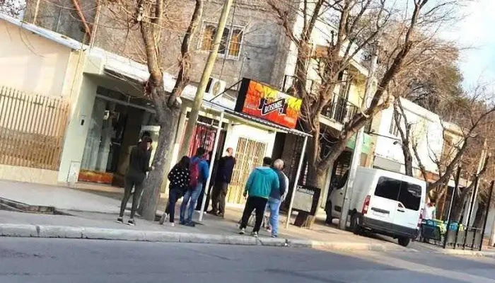 Rosimel , sucursal 2 calle Belgrano 29 abierto hasta domingo todo el dia - Rivadavia