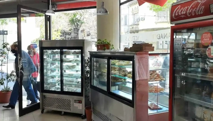 San Carlos -  Vitrina - Cdad. Autónoma de Buenos Aires