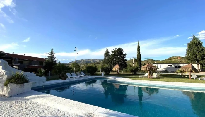 Sierras Oasis Apart -  Servicios - Potrero de los Funes