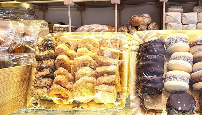 Suevia Panaderia   Pasteleria   Cafeteria Donde - C1426ejp