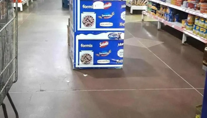 Supermercado La Estrellita Interior - Eldorado