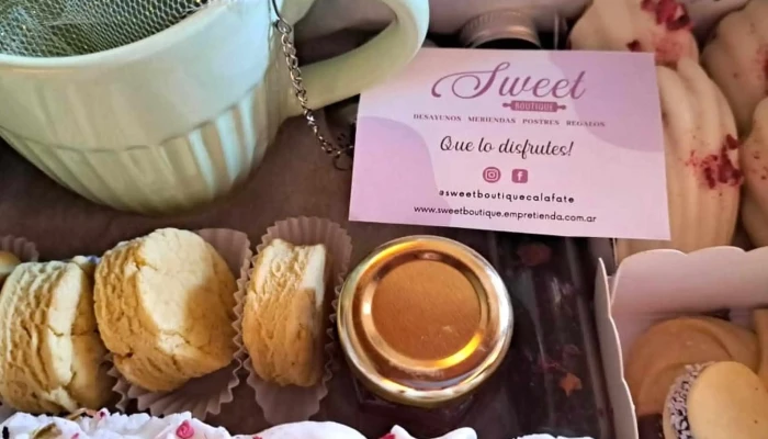 Sweet Boutique Calafate -    Pasteleria Por Encargo Comentarios - El Calafate
