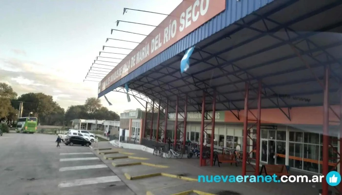 Terminal De Omnibus -  Automovil - Villa de María