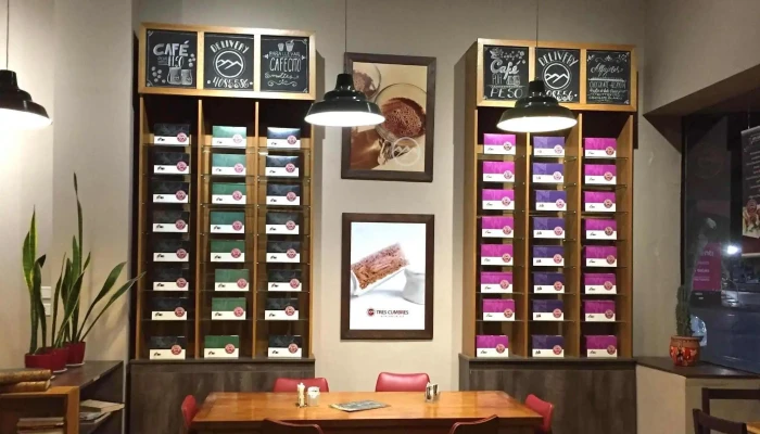 Tres Cumbres -    Alfajores Cafe Ambiente - San Juan