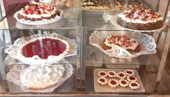 Vane Delgado Pasteleria Ambiente - Cinco Saltos