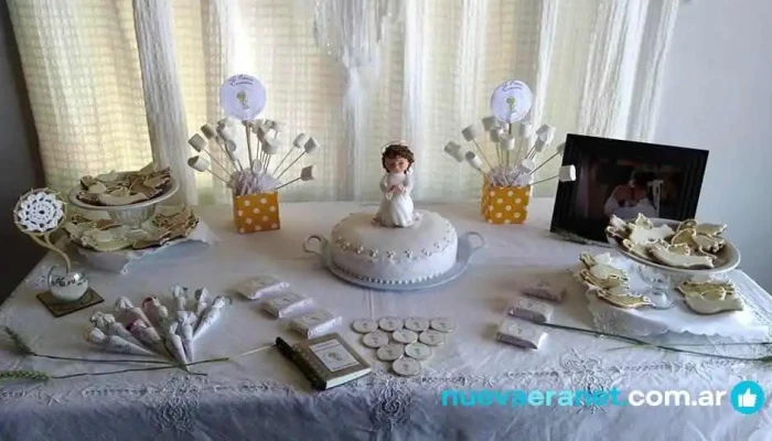 Viviana Schachner -    Pasteleria Y Decoracion Abierto Ahora - Villa Constitución